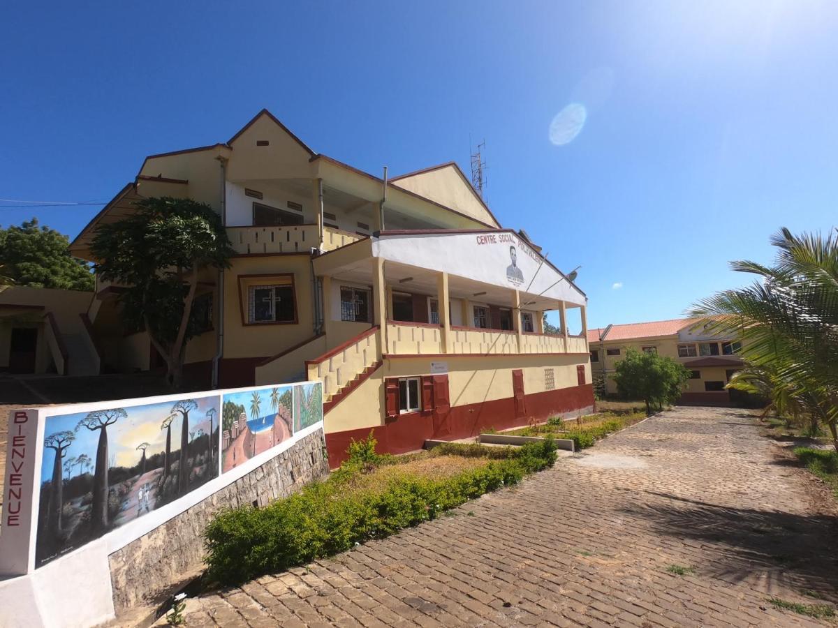 Centre Lucien Botovasoa Bed and Breakfast Antsiranana Εξωτερικό φωτογραφία