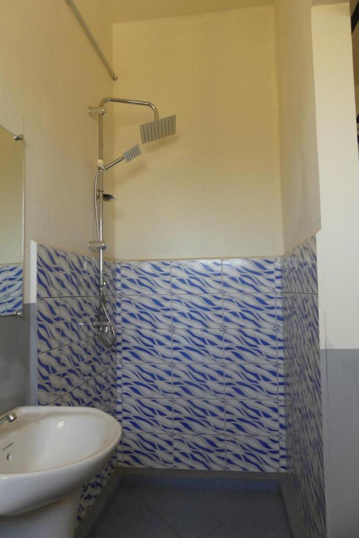 Centre Lucien Botovasoa Bed and Breakfast Antsiranana Εξωτερικό φωτογραφία